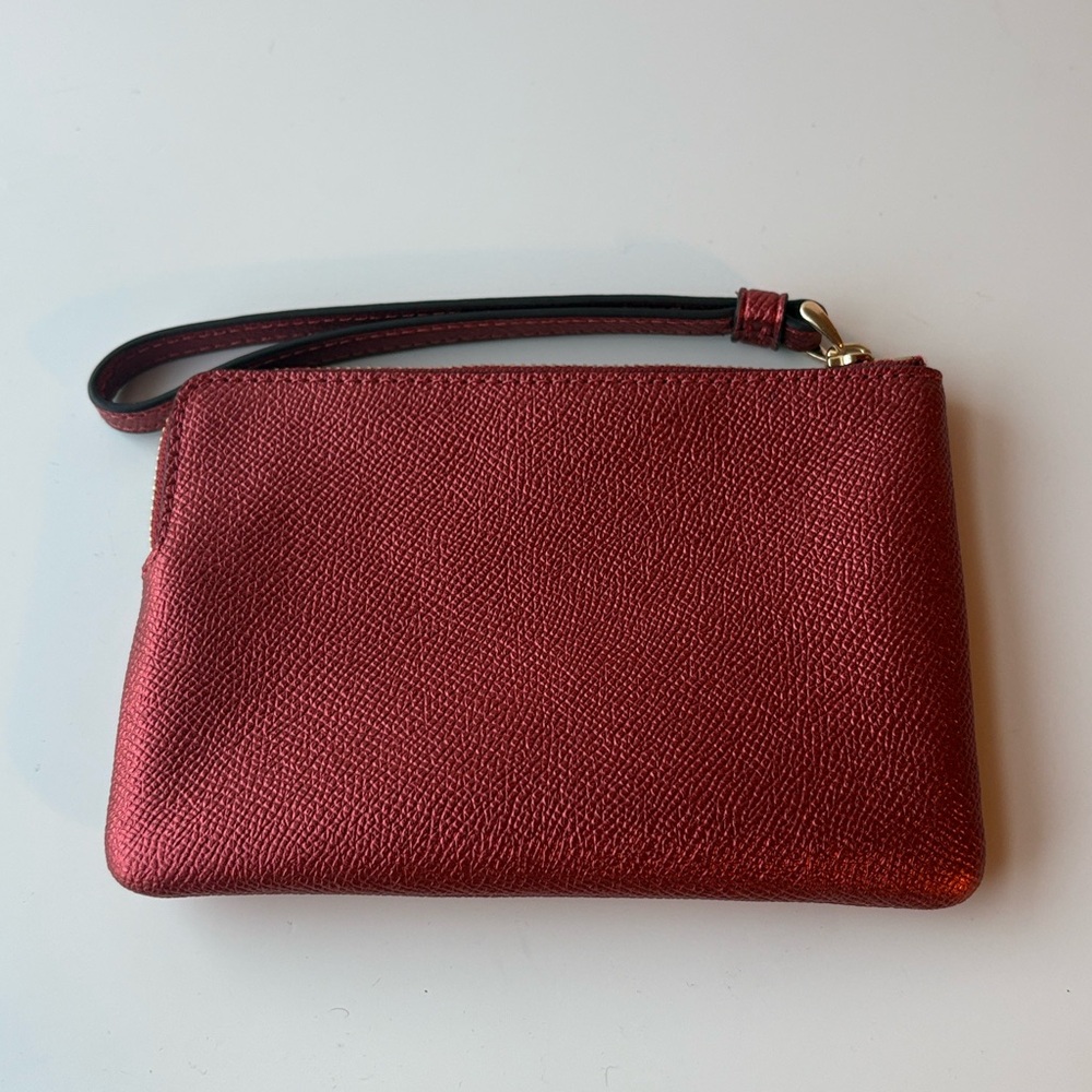 Boxed Coach Leather Metallic Wristlet with Strap Red Berry NEW - Picture 4 of 5